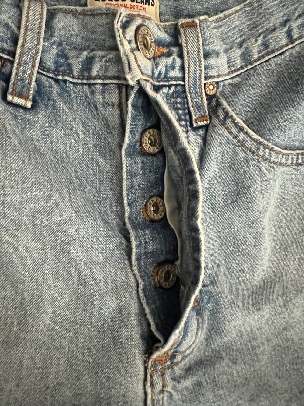 Vintage 90s Guess Triangle Logo High Rise Acid Wash Denim Shorts - One Owner - Picture 3 of 8